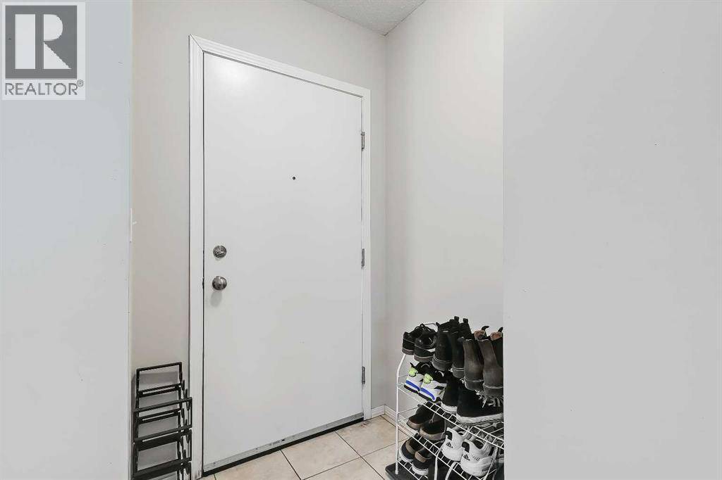 Calgary, AB T2R1S6,1807, 1053 10 Street SW