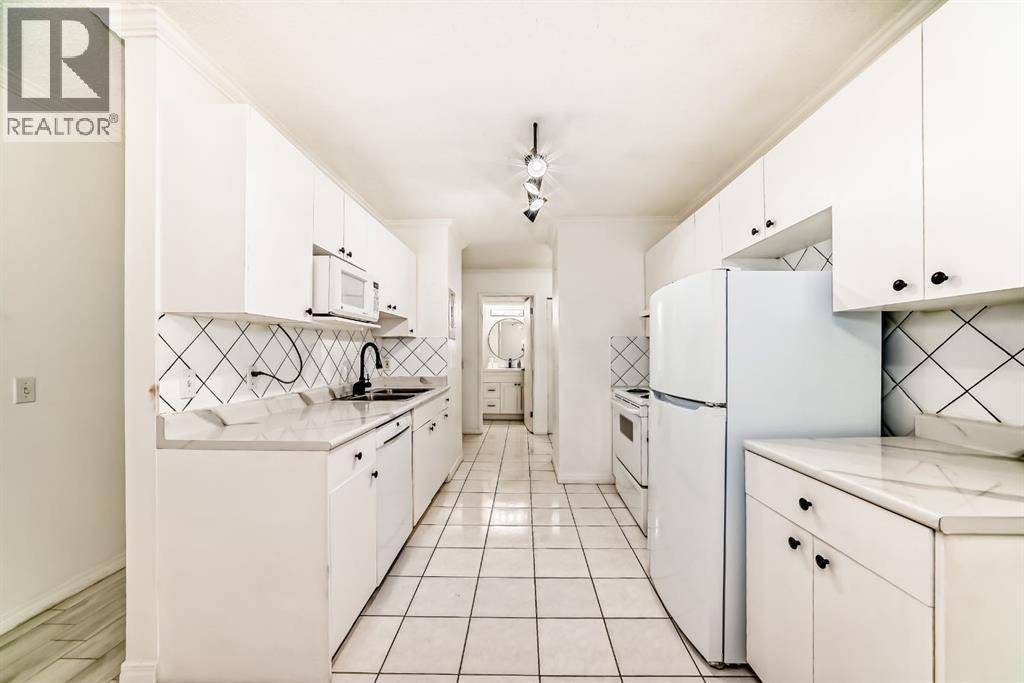 Calgary, AB T2E0E8,205, 626 2 Avenue NE