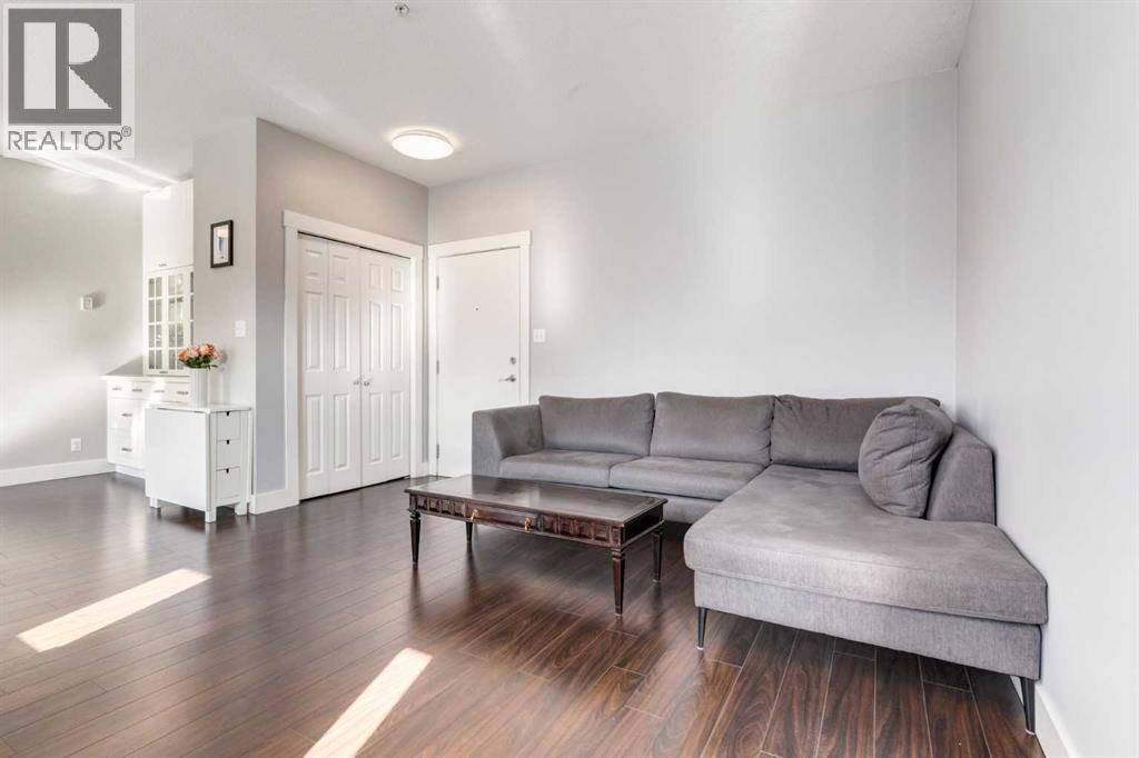 Calgary, AB T2T4A4,201, 3501 15 Street SW