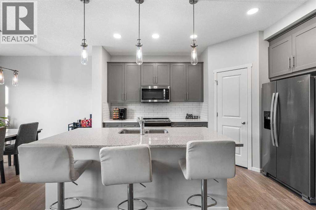 Calgary, AB T2X4H5,96 Belmont Terrace SW