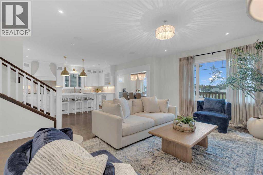 Red Deer, AB T4P0N8,60 Thompson Crescent