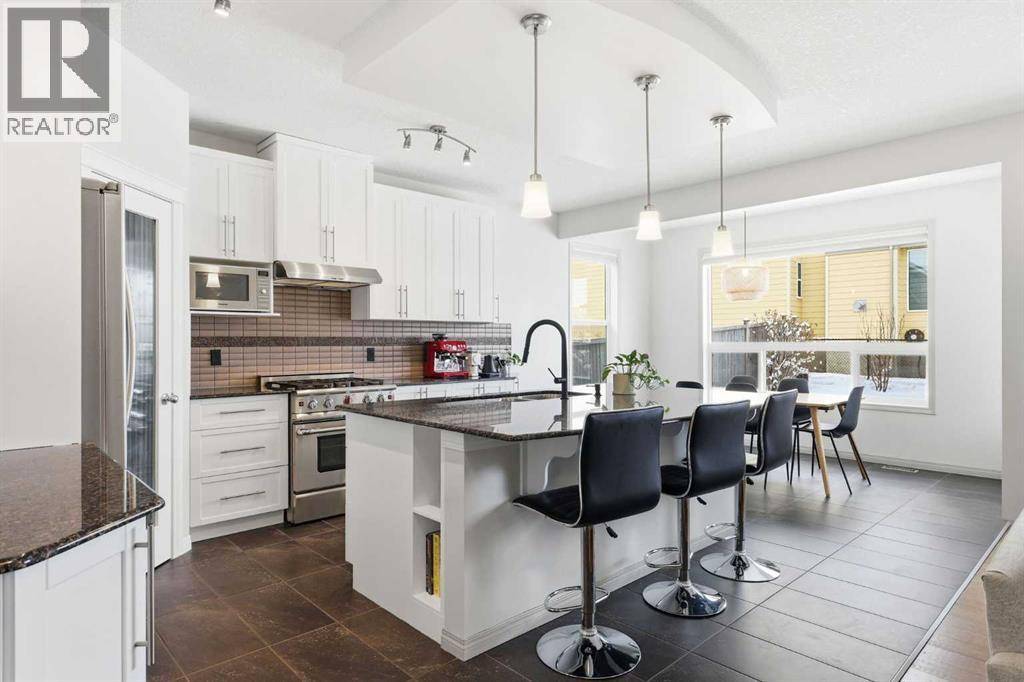 Calgary, AB T3R0H5,9 Sage Hill Landing NW