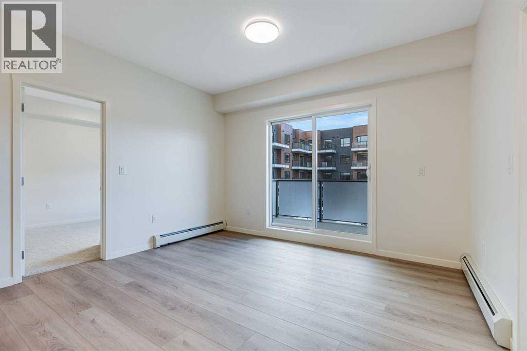 Calgary, AB T3R2M7,207, 245 Edith Place NW