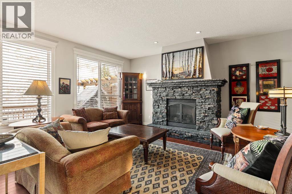 Calgary, AB T3H5T6,353 Discovery Ridge Boulevard SW