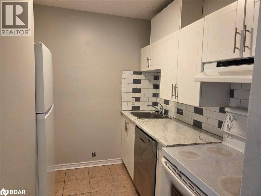 Niagara Falls, ON L2G6X8,8800 WILLOUGHBY DR #308