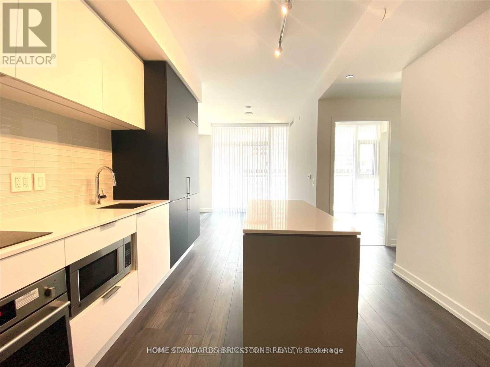 Toronto (yonge-eglinton), ON M4R0A4,33 Helendale AVE #1308