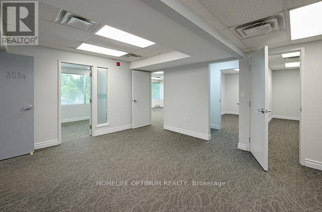 Toronto (willowdale East), ON M2N3A4,170 Sheppard AVE East #303