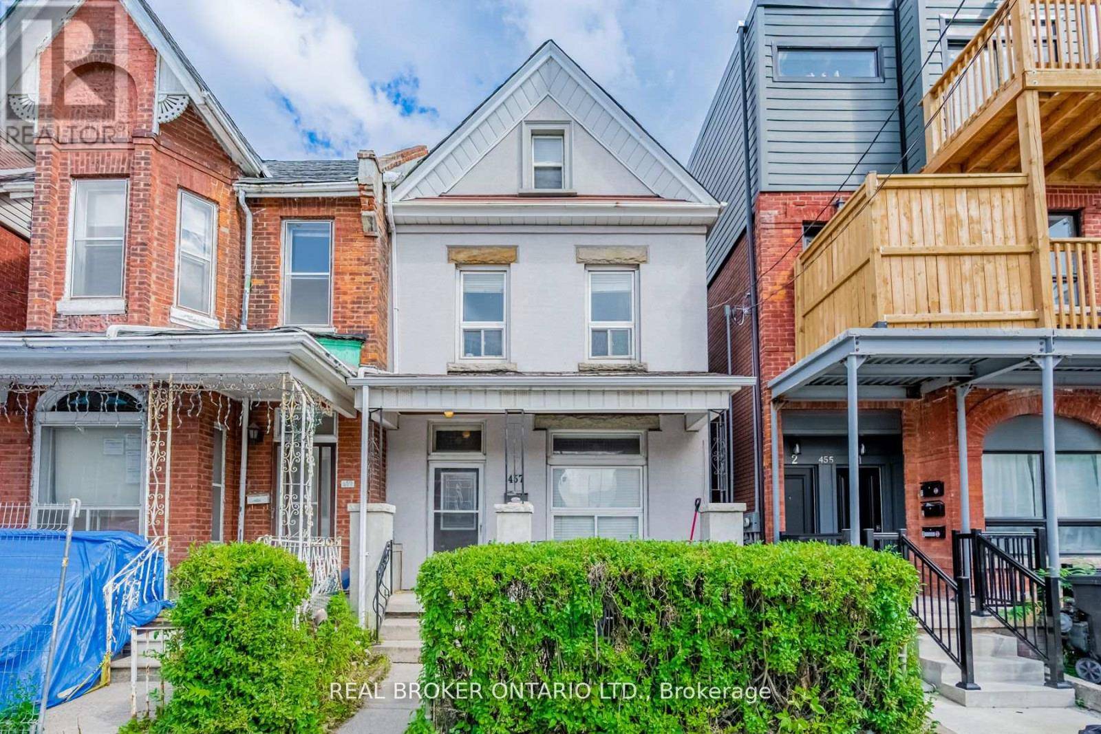 Toronto (palmerston-little Italy), ON M6G3T3,457 Ossington AVE #Upper