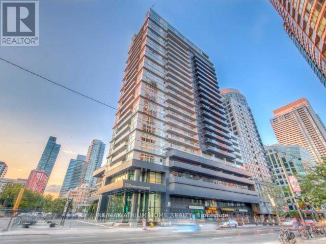 Toronto (waterfront Communities), ON M5V0K3,352 Front ST West #101