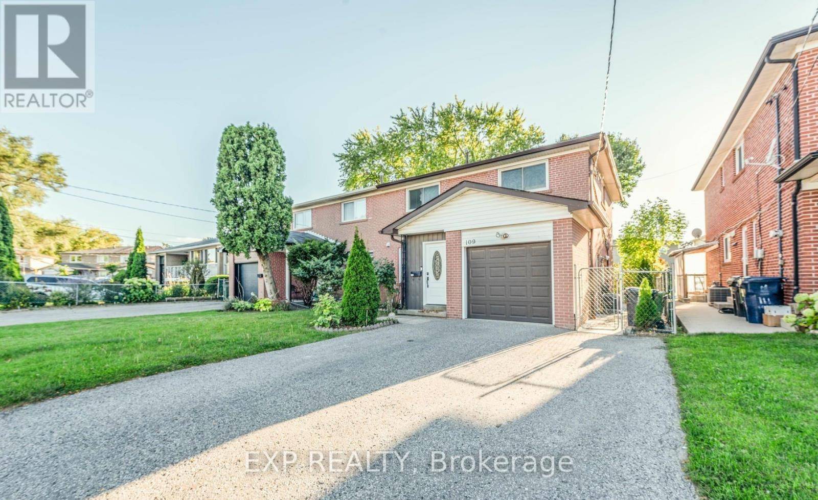 Toronto (newtonbrook West), ON M2M1P1,109 Fontainbleau DR ## UPPER