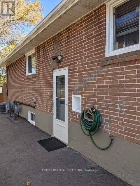 Toronto (parkwoods-donalda), ON M3A2H1,56 Fortrose CRES #Bsmt