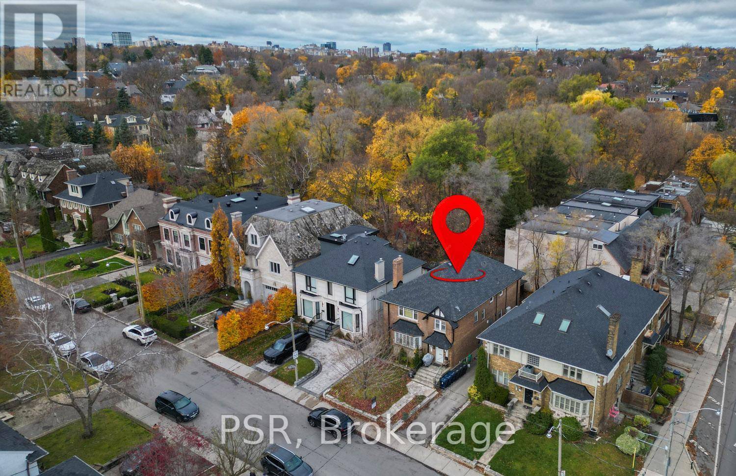 Toronto (forest Hill South), ON M5P1M2,4 HILLHOLM ROAD