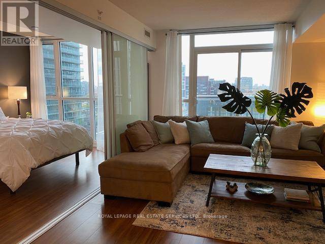 Toronto (waterfront Communities), ON M5V0J9,85 Queens Wharf RD #1511