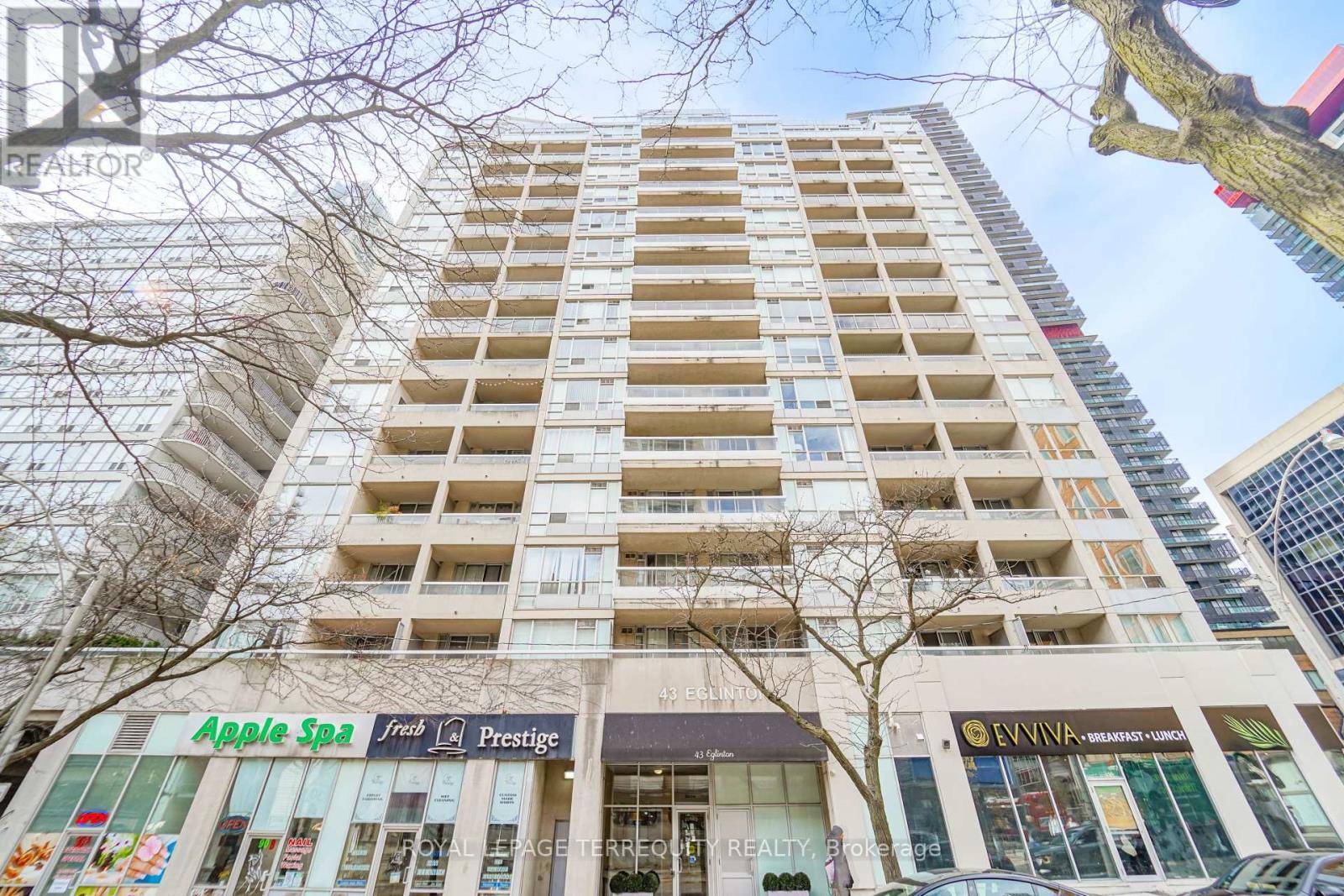 Toronto (mount Pleasant West), ON M4P1A2,43 Eglinton AVE East #1708