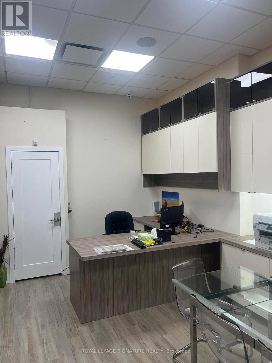Toronto (willowdale West), ON M2N0J6,4750 Yonge ST #356