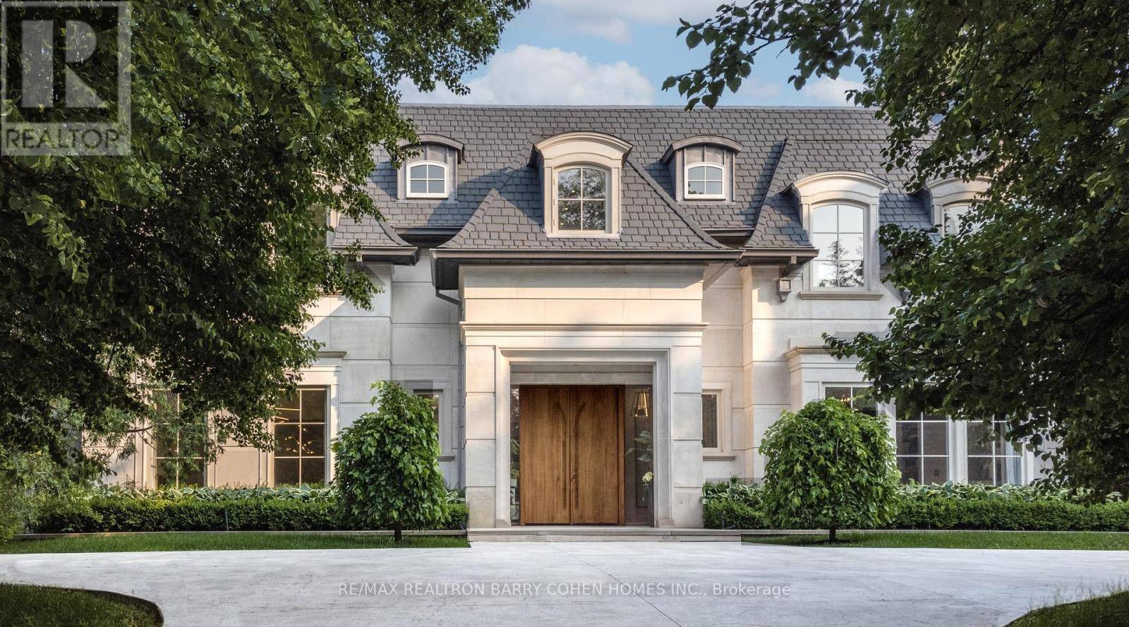 Toronto (st. Andrew-windfields), ON M2L2K3,101 OLD COLONY ROAD