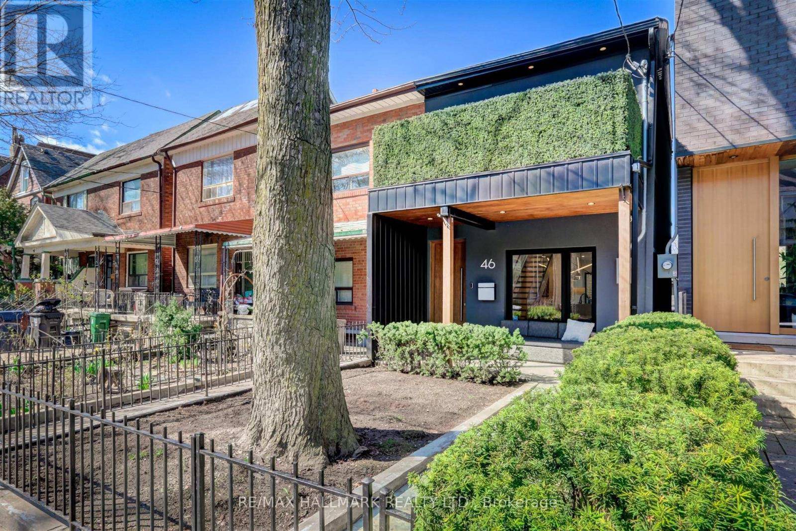 Toronto (university), ON M5S2M9,46 BORDEN STREET