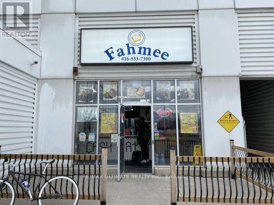 Toronto (little Portugal), ON M6K3C6,222 LANSDOWNE AVENUE
