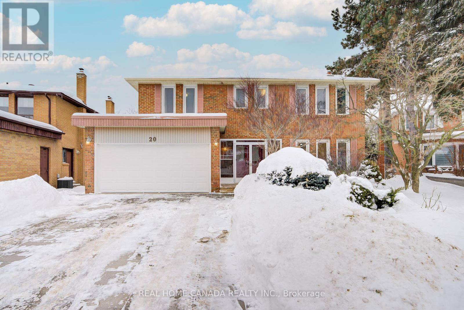 Toronto (bayview Woods-steeles), ON M2H3L3,20 SADDLETREE DRIVE