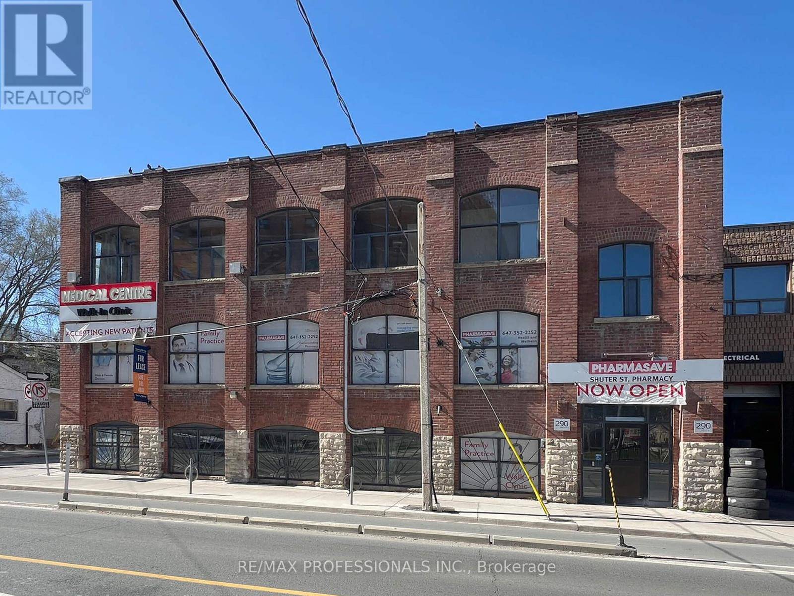 Toronto (moss Park), ON M5A1W7,290 Shuter ST #Unit 3