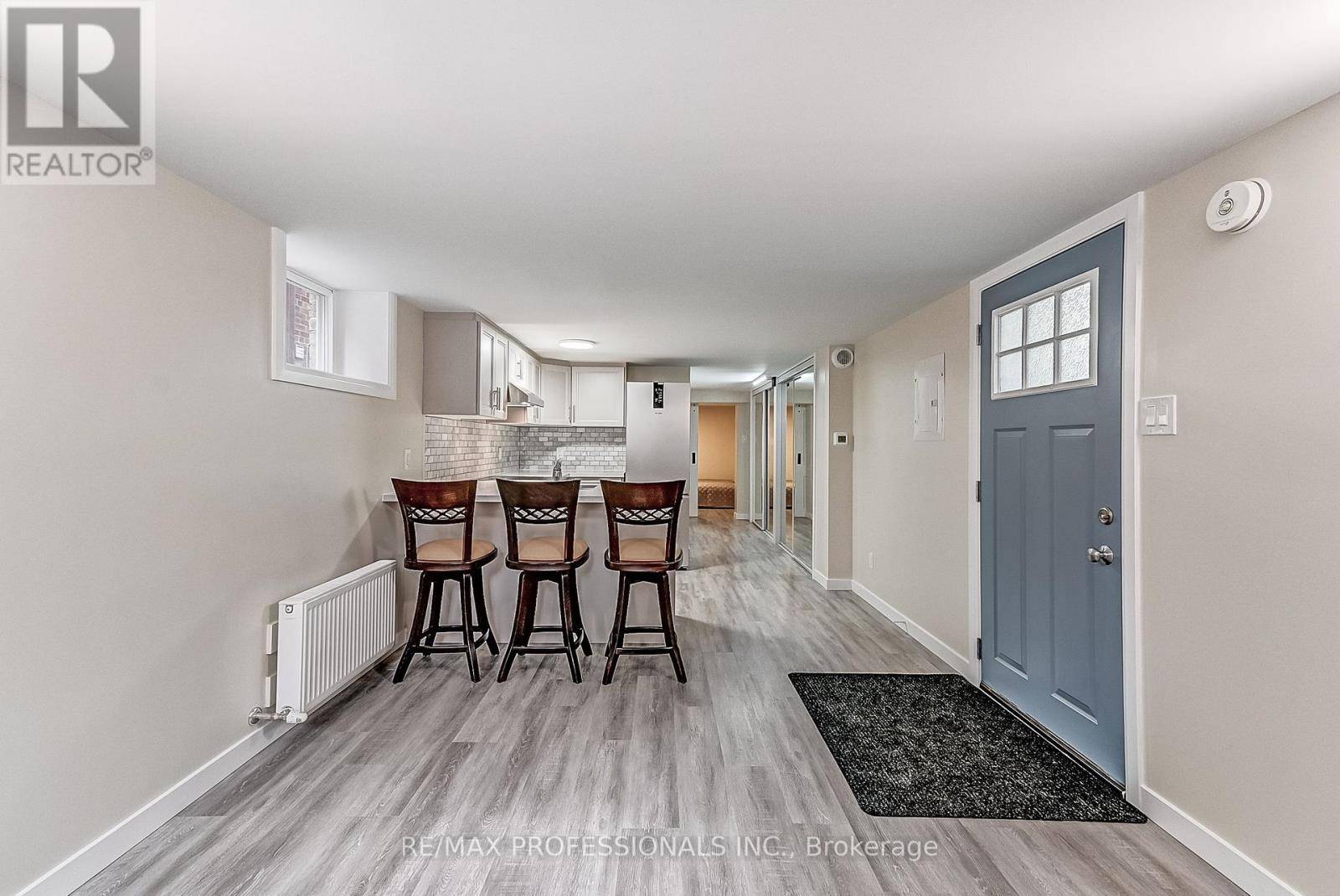 Toronto (mount Pleasant West), ON M4S1J7,220 Millwood RD #Lower
