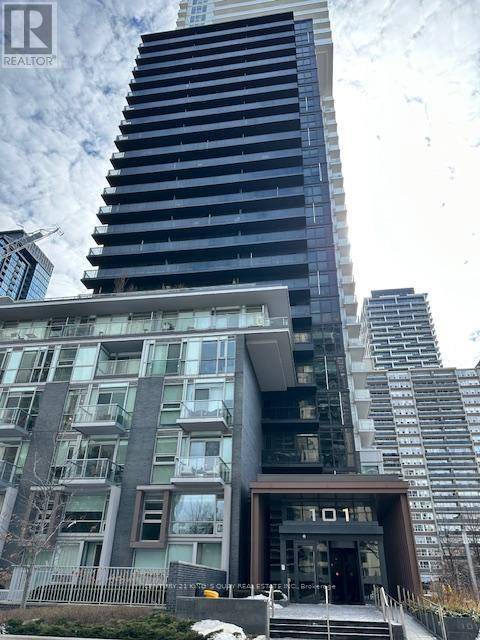 Toronto (mount Pleasant West), ON M4P0C5,101 Erskine AVE #1404