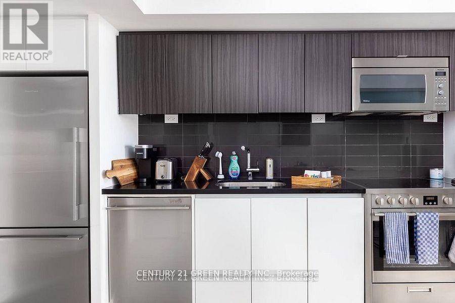 Toronto (waterfront Communities), ON M5V0J9,85 Queens Wharf RD #2009