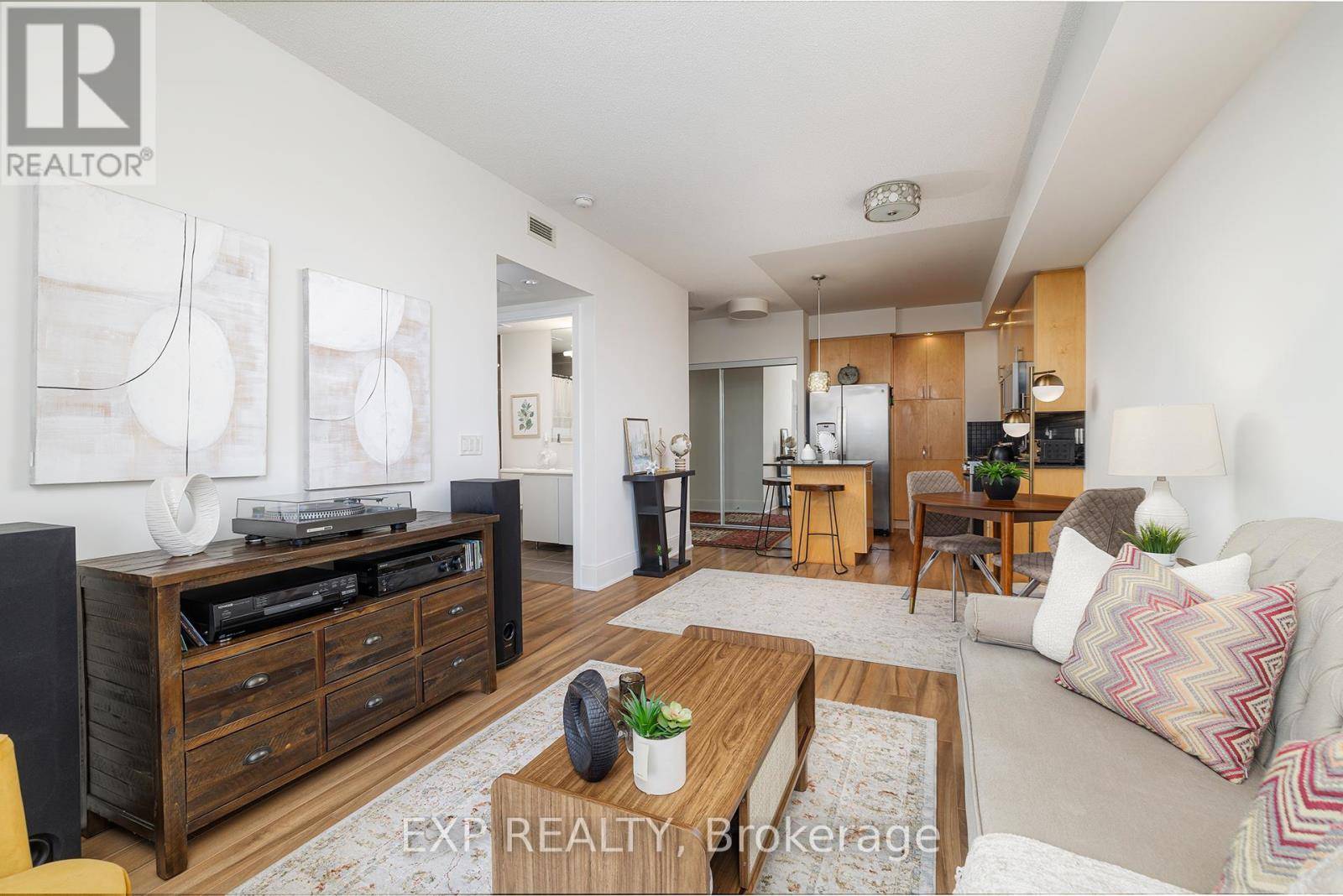 Toronto (banbury-don Mills), ON M3C0C6,181 Wynford DR #1601