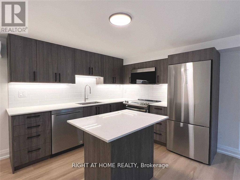 Toronto (yonge-st. Clair), ON M4V2C9,31 Oriole Pkwy #Bsmt