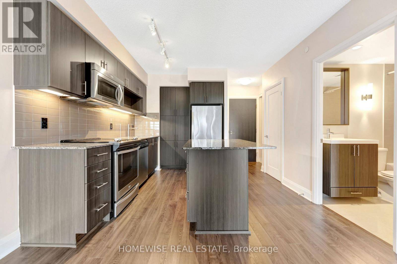 Toronto (parkwoods-donalda), ON M3A0A4,18 Graydon Hall DR #404
