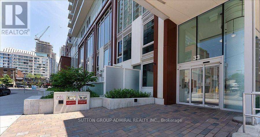 Toronto (yonge-eglinton), ON M4R0A4,33 Helendale AVE #908