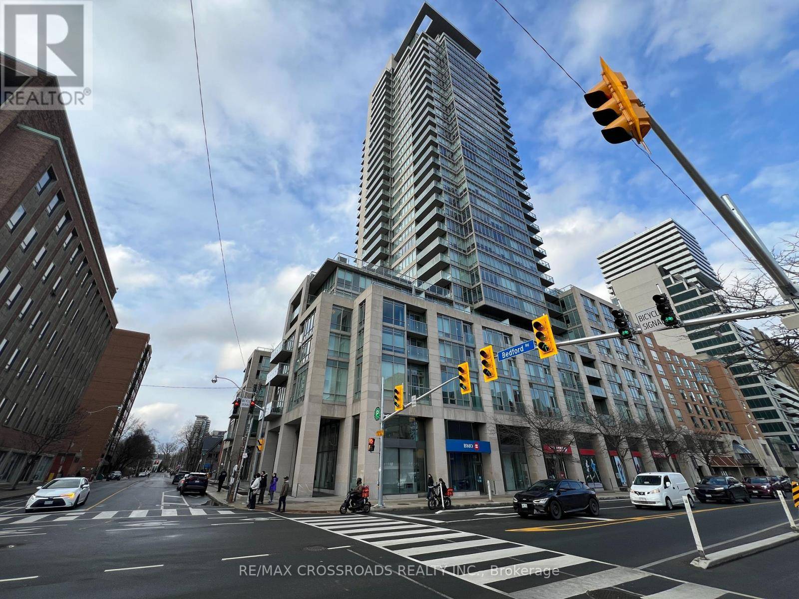 Toronto (annex), ON M5R2B5,1 Bedford RD #3003