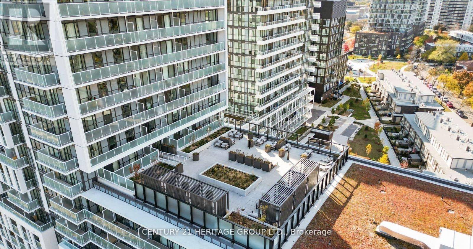 Toronto (don Valley Village), ON M2J0H7,188 Fairview Mall DR #2112