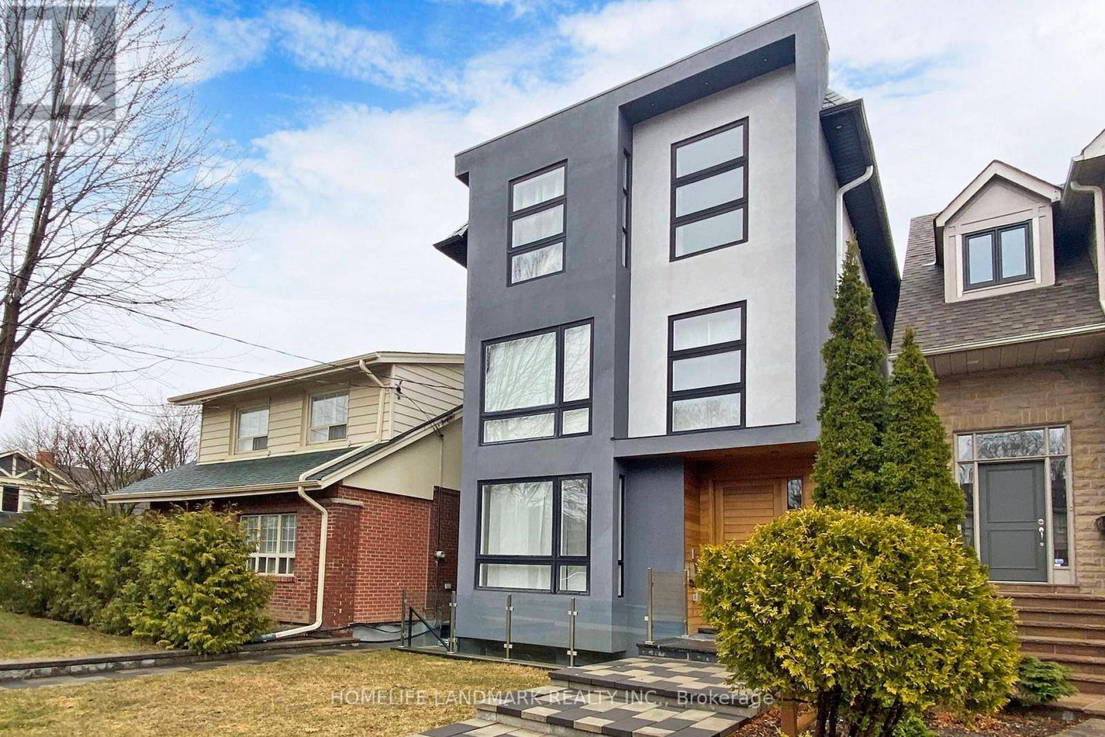 Toronto (lawrence Park North), ON M5M3K5,301 JEDBURGH ROAD