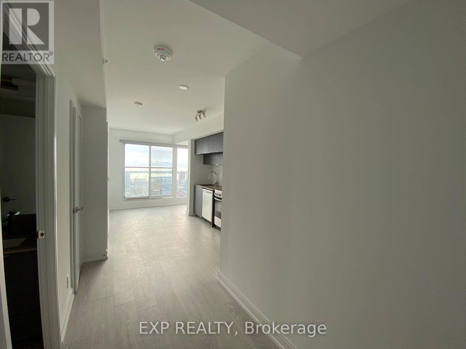Toronto (moss Park), ON M5A0N5,181 Dundas ST East #5207