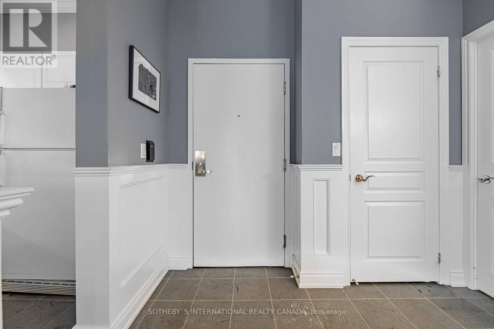 Toronto (yonge-st. Clair), ON M4V3B9,1 Balmoral AVE #103