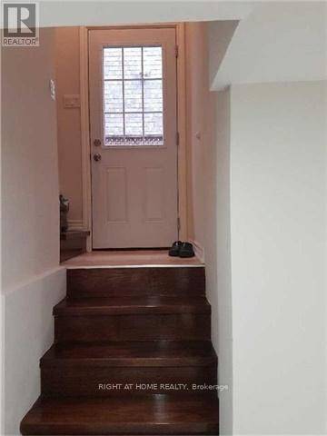 Toronto (lansing-westgate), ON M2N1C9,41 Cameron AVE #Lower