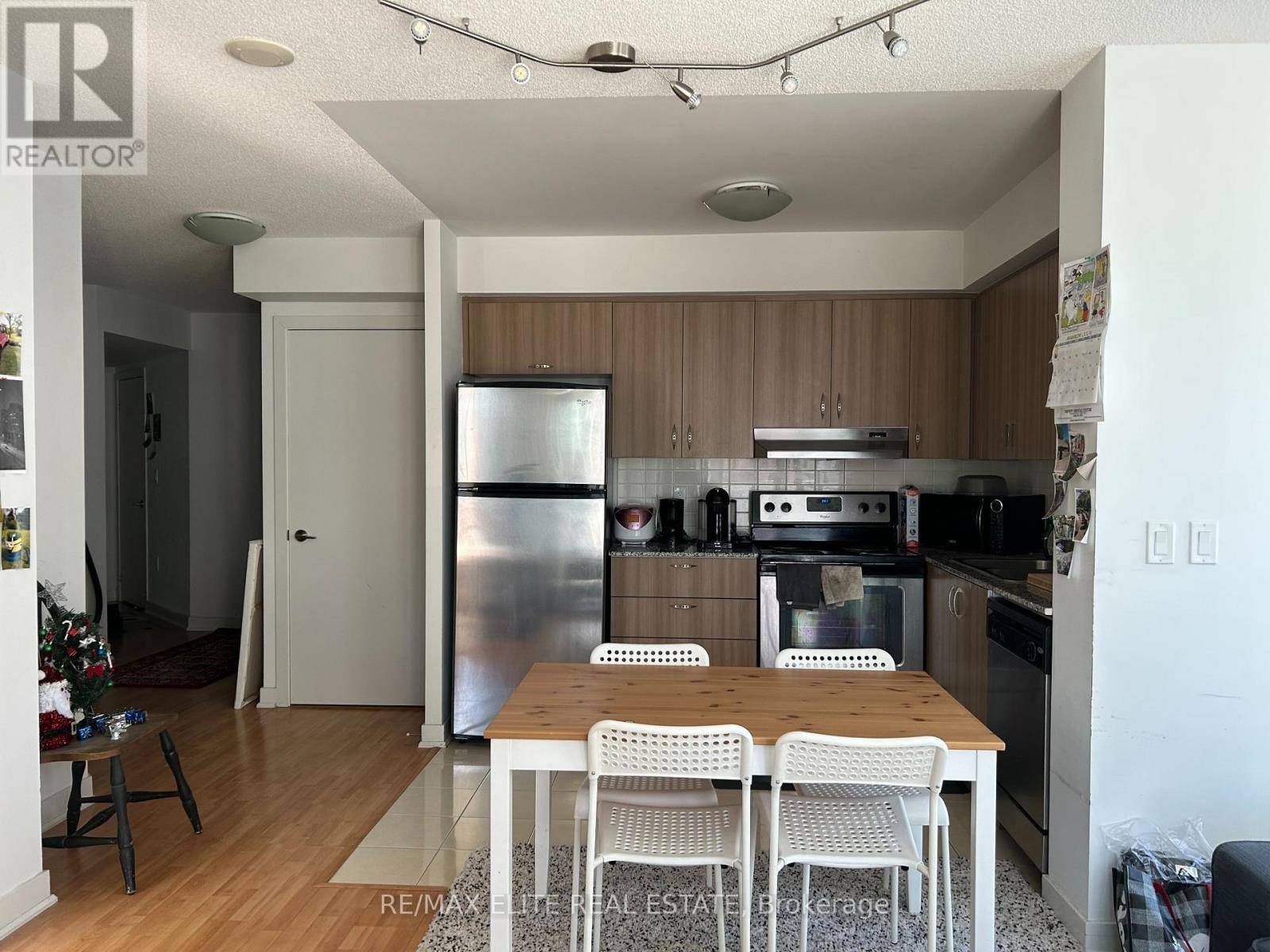 Toronto (newtonbrook West), ON M2M3T3,5740 Yonge ST #609