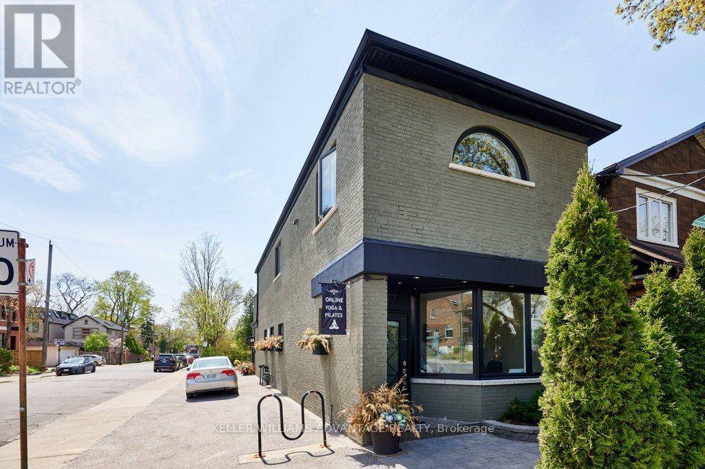 Toronto (mount Pleasant East), ON M4S1H9,477 DAVISVILLE AVENUE