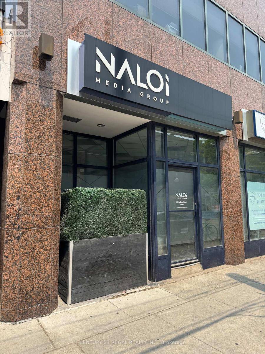 Toronto (palmerston-little Italy), ON M6G1B6,622 College ST #M6