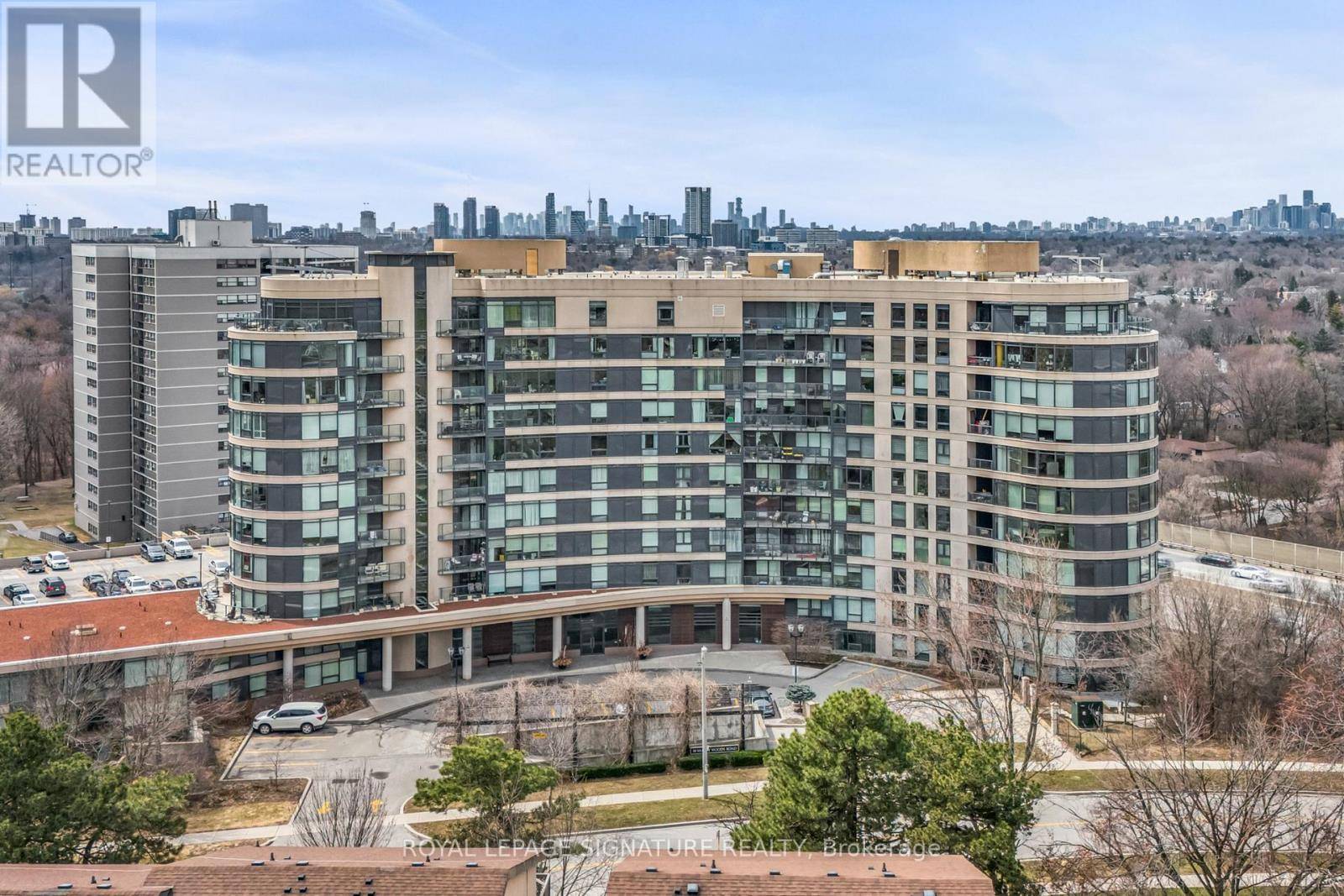 Toronto (parkwoods-donalda), ON M3A0A1,18 Valley Woods RD #PH305