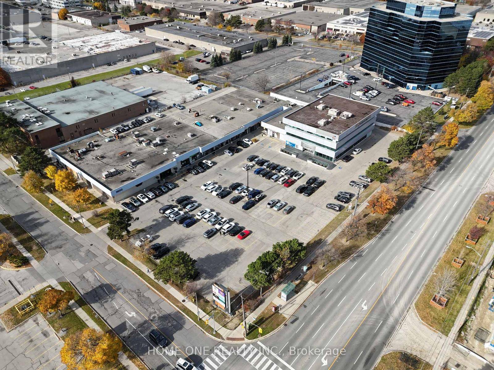 Toronto (hillcrest Village), ON M2H3B2,3640 Victoria Park AVE #301