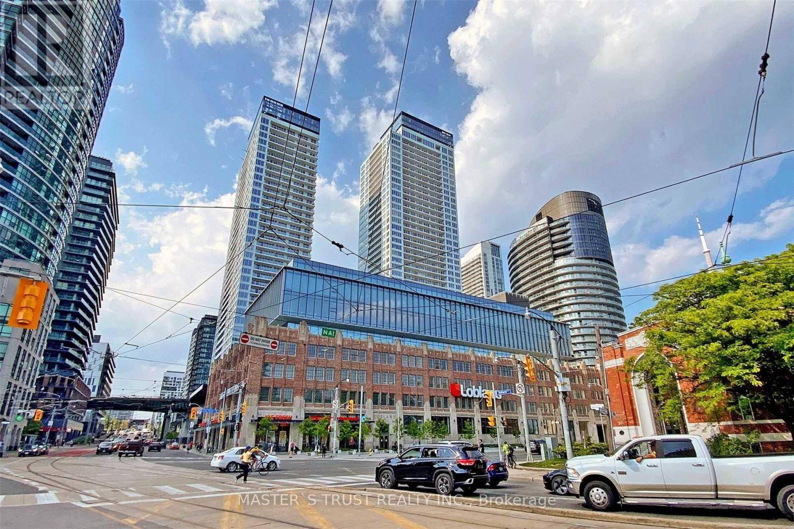 Toronto (waterfront Communities), ON M5V0N1,17 Bathurst ST #2611