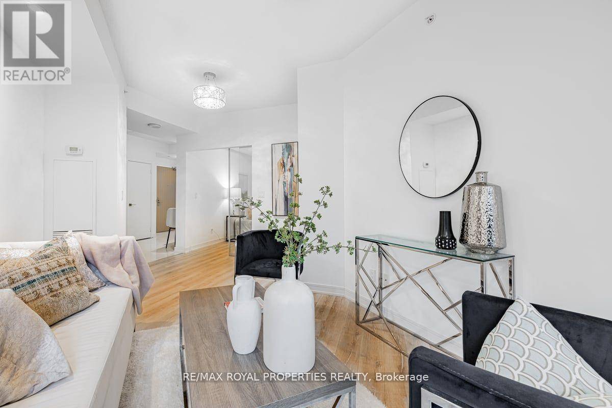 Toronto (bayview Village), ON M2K1B5,621 Sheppard AVE East #303