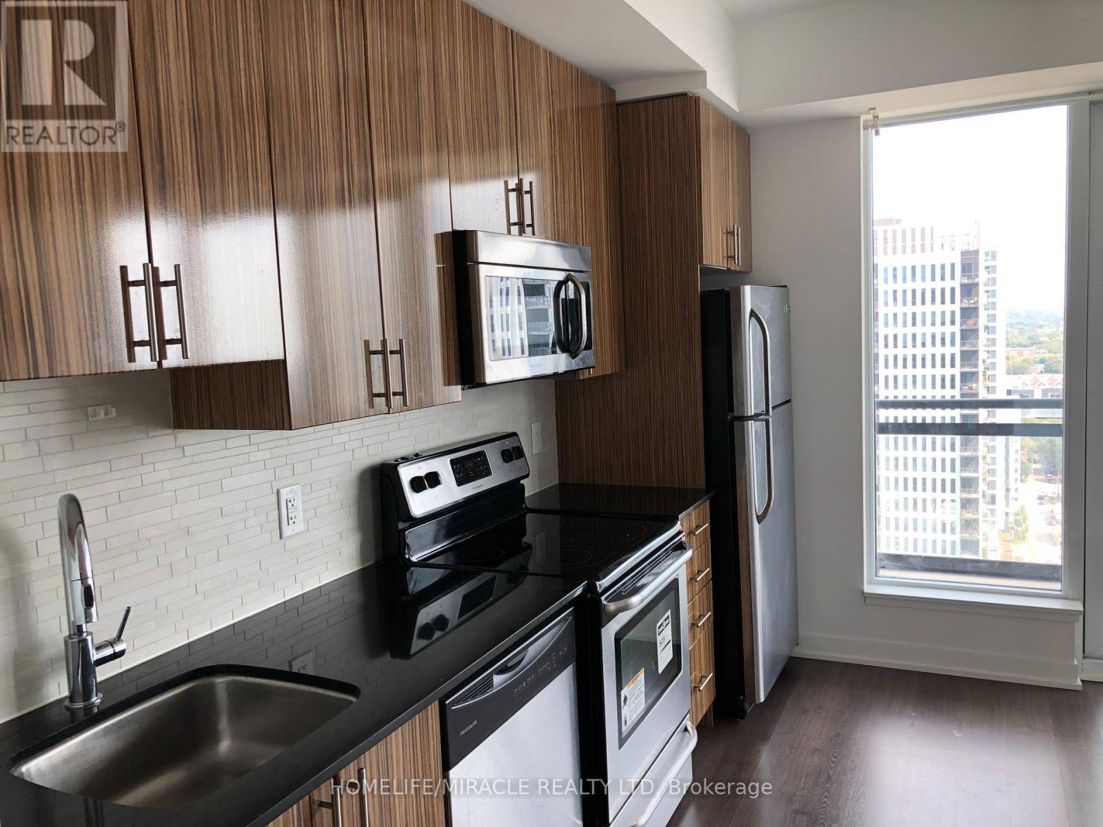 Toronto (regent Park), ON M5A0B9,225 Sackville ST #2202