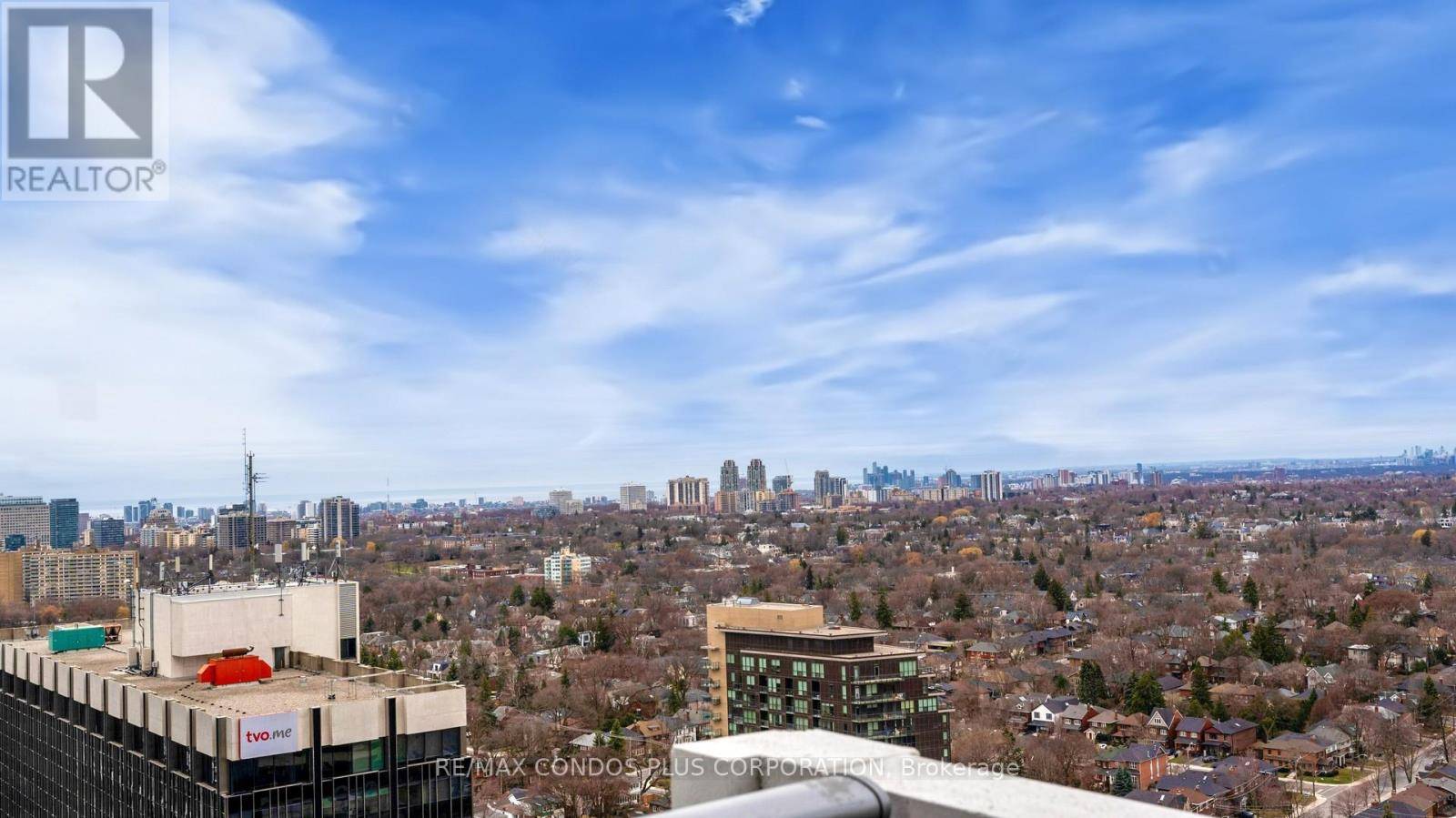 Toronto (mount Pleasant West), ON M4S0B8,2221 Yonge ST #2508