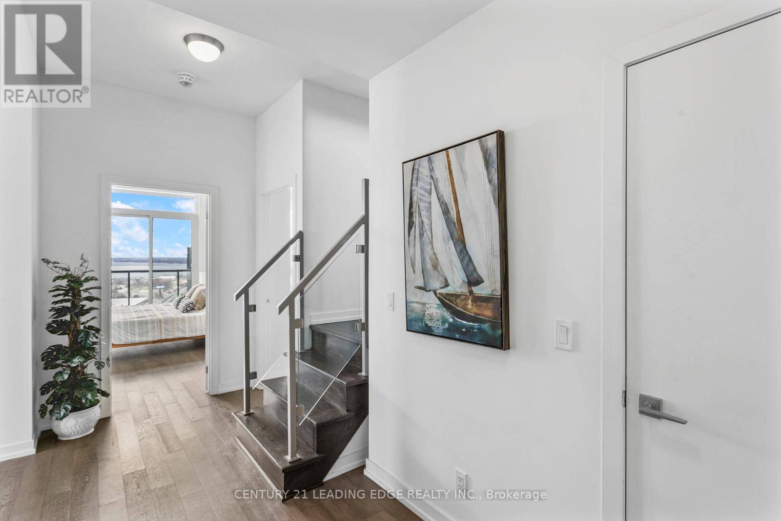 Toronto (waterfront Communities), ON M6K0B2,49 East Liberty ST #PH3