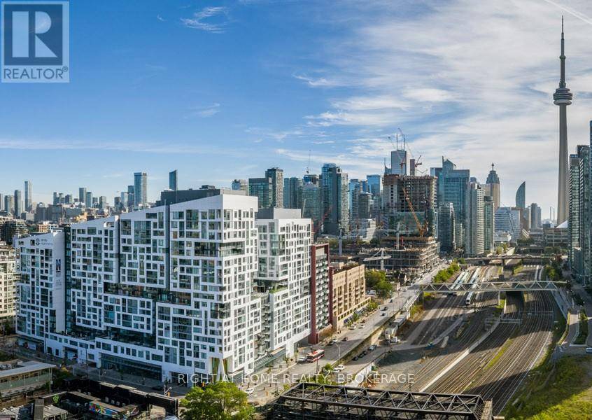 Toronto (waterfront Communities), ON M5V1C1,576 Front ST West #302E