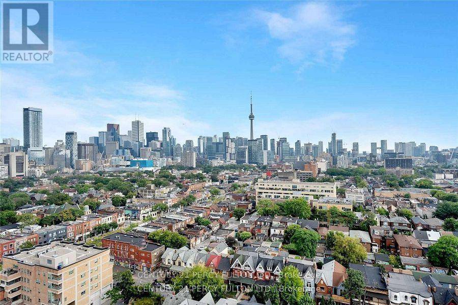 Toronto (kensington-chinatown), ON M5T1S2,297 College ST #1507Den