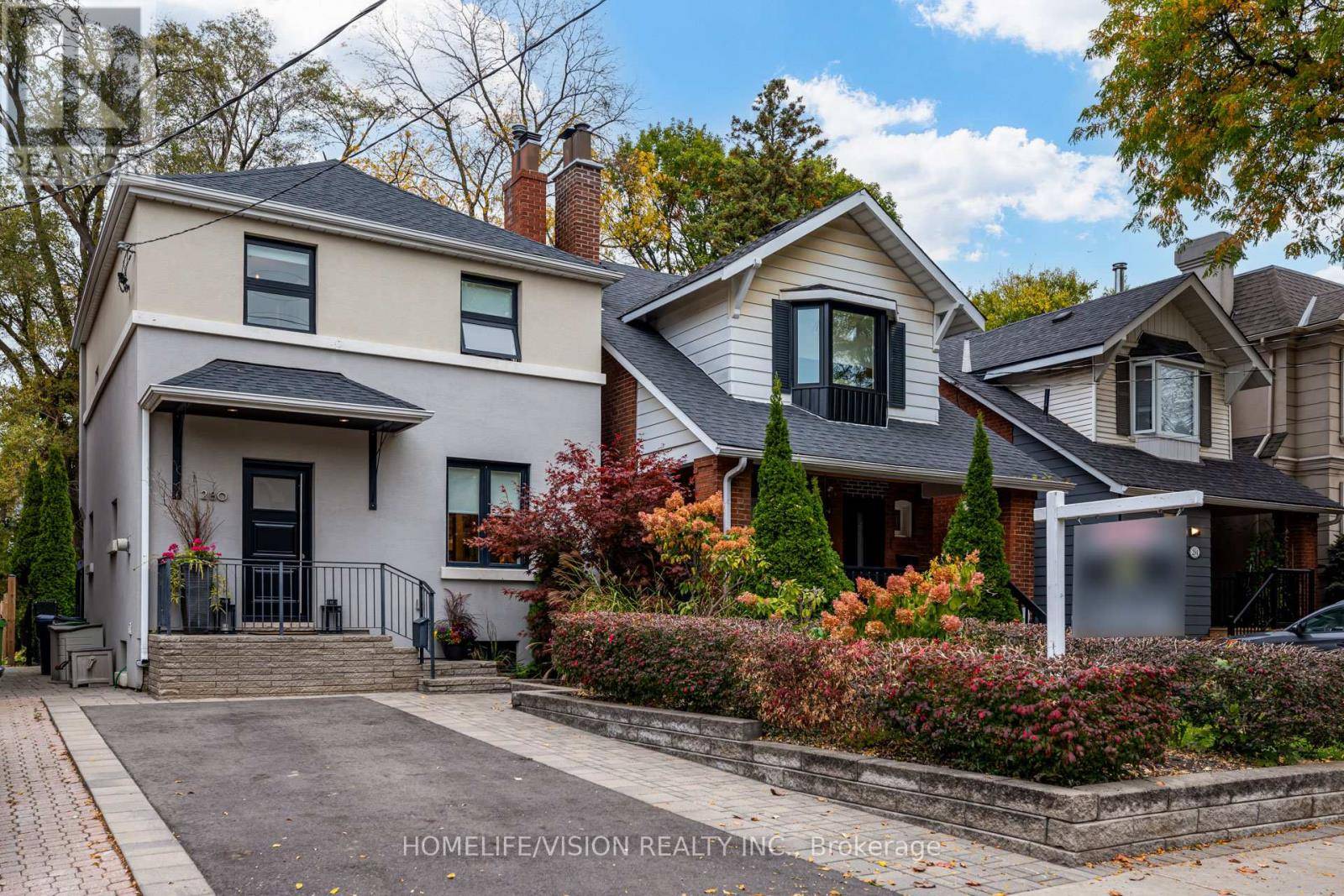Toronto (mount Pleasant East), ON M4S1S2,280 MANOR ROAD E